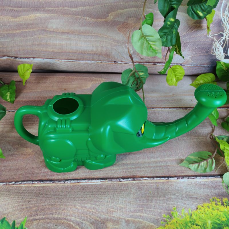 BÌNH TƯỚI CÂY CON VOI CHO BÉ