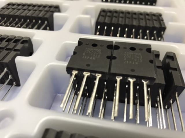 Sét 01 cặp Sò 2SA1943 VS 2SC5200 hàng mới lưng đồng hàng loại 1 HP Electrical