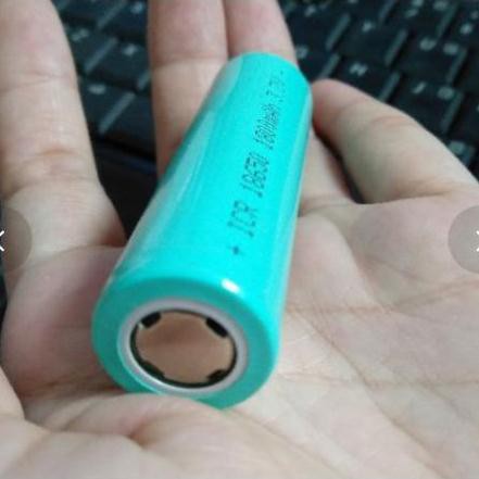Giá Tốt - Pin +ICR 18650 1800mAh 3,7V