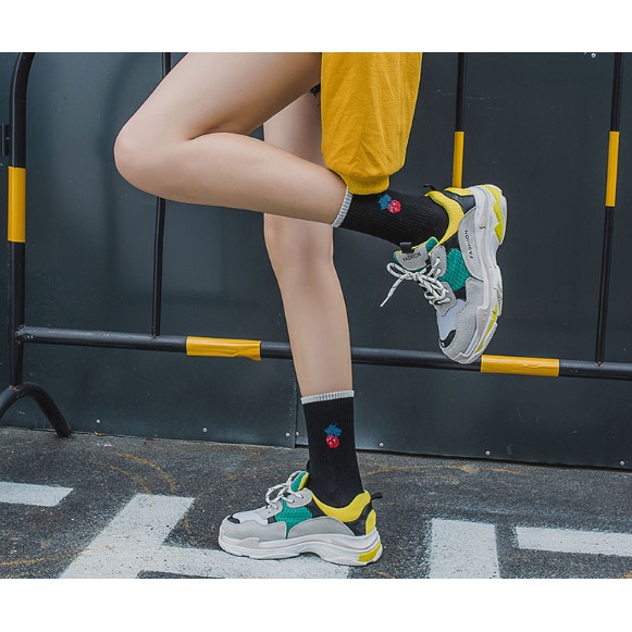 Vớ Tất Nữ cao cổ họa tiết trái cây phong cách trẻ trung, dễ thương và xinh xắn