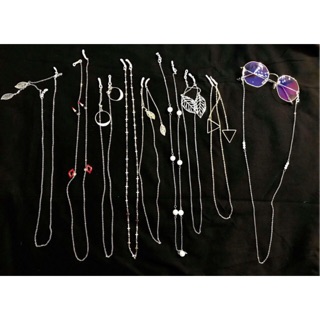 Dây đeo kính “bà ngoại”