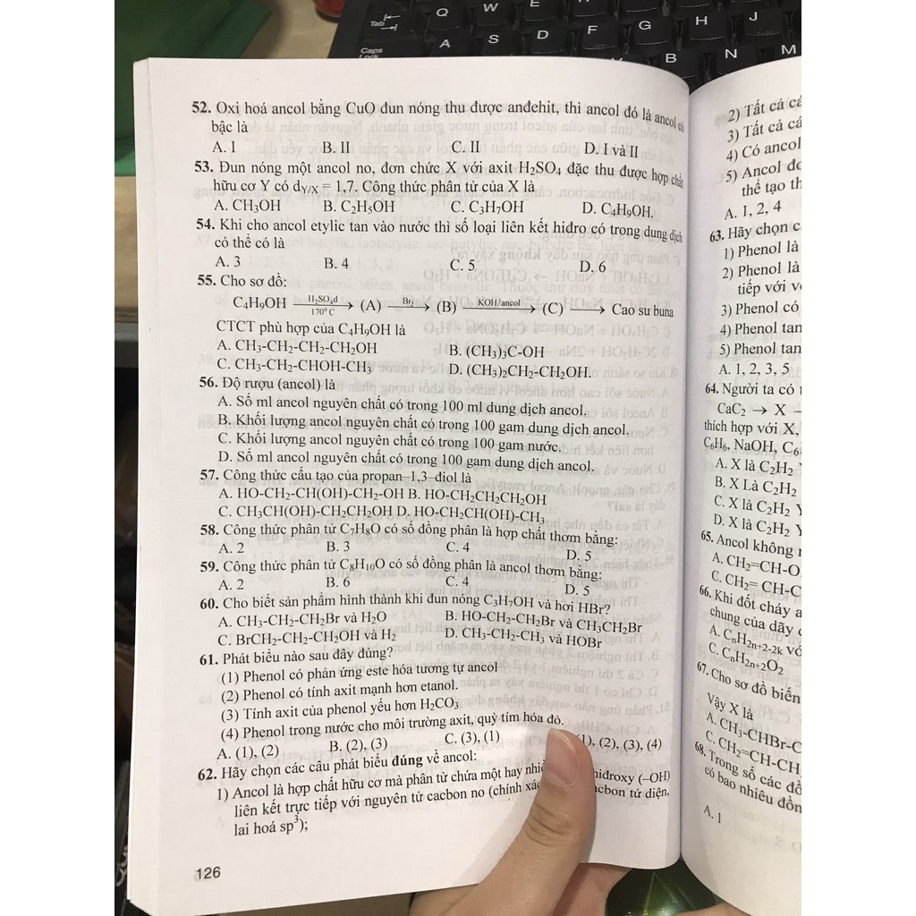 Sách - Ngân hàng câu hỏi trắc nghiệm hóa học : hóa học hữu cơ và ứng dụng trong thực tiễn