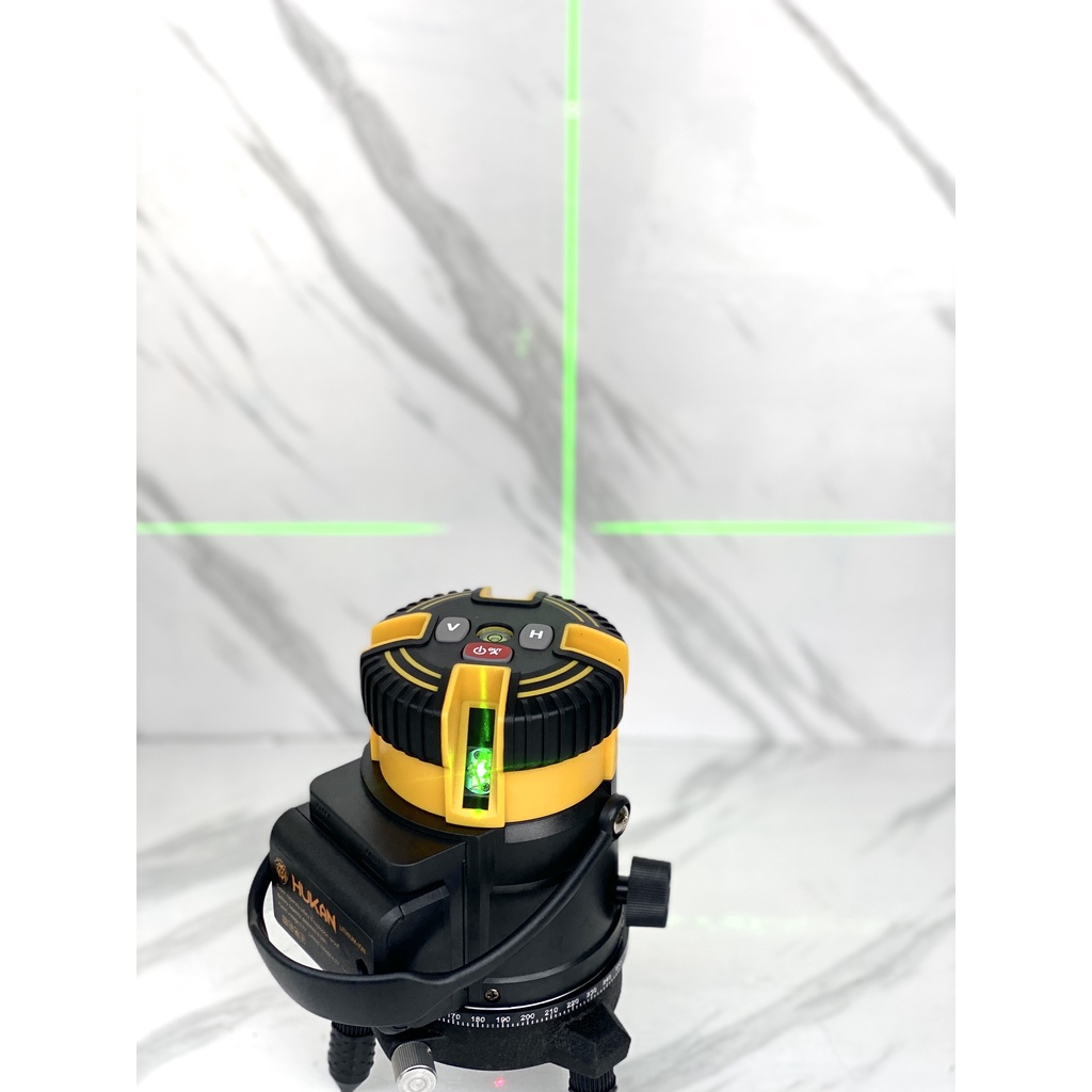 Máy cân bằng laser đèn led Hukan 5 tia xanh cảm ứng pin lớn tặng chân đế 1m2