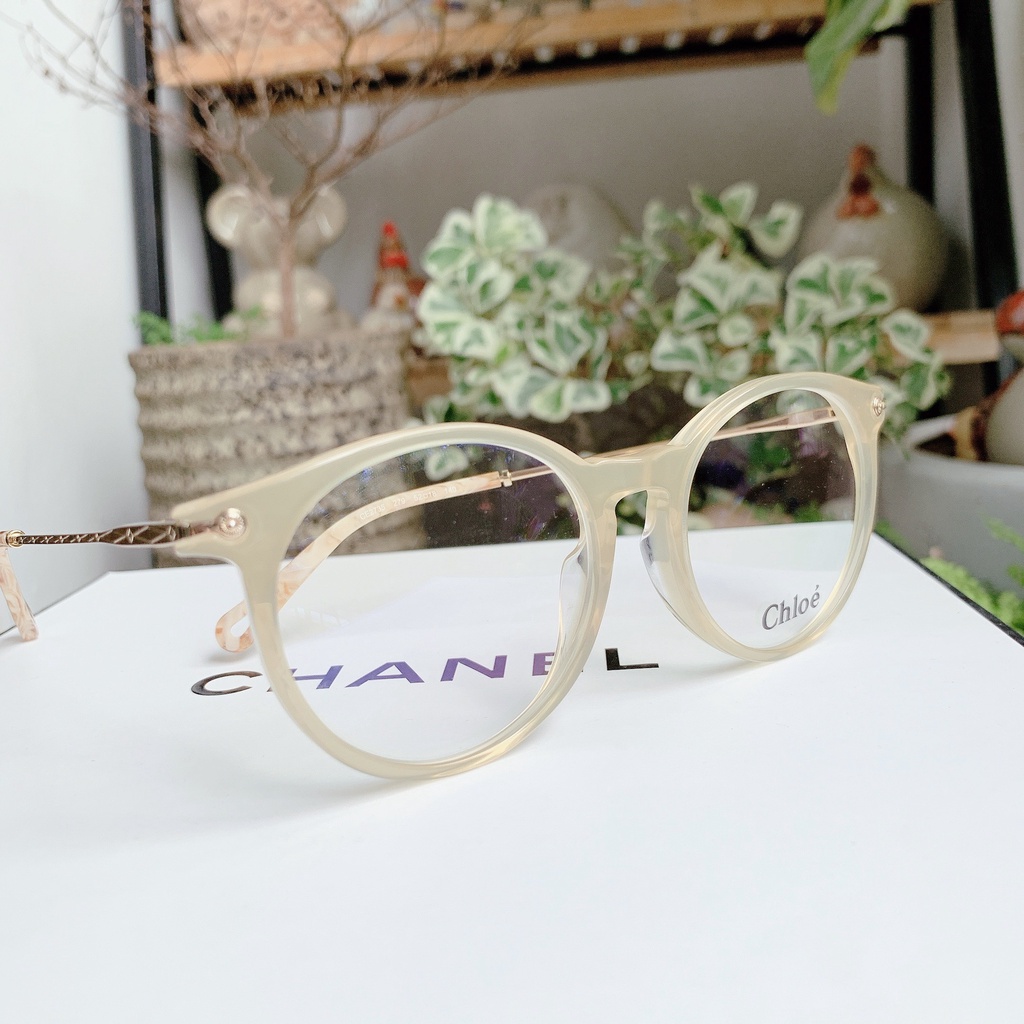 Gọng cận nữ Chloe viền màu sand dáng tròn CE2735