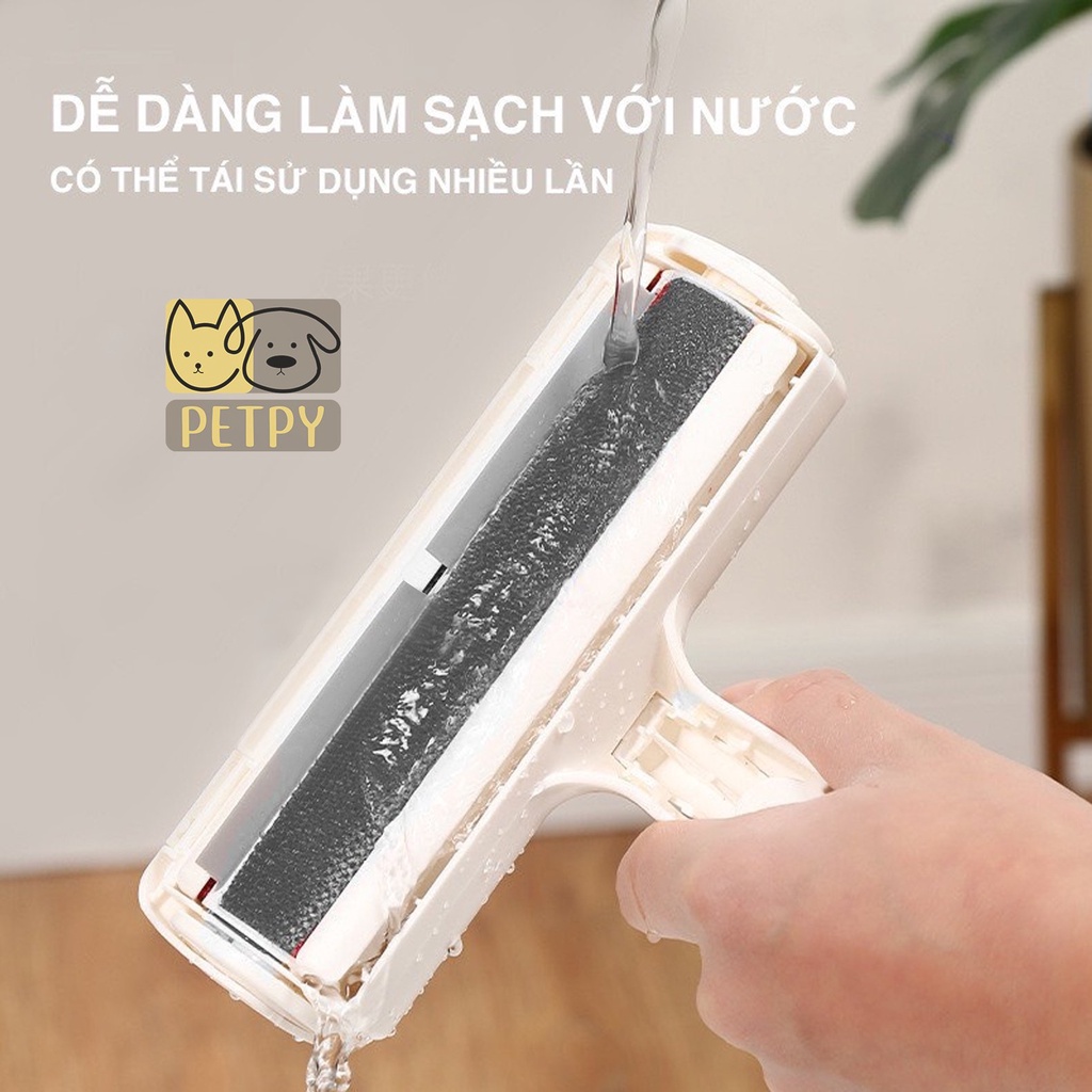 Cây lăn tĩnh điện giúp dễ dàng lấy đi lông rụng của thú cưng trên bề mặt đồ dùng gia đình
