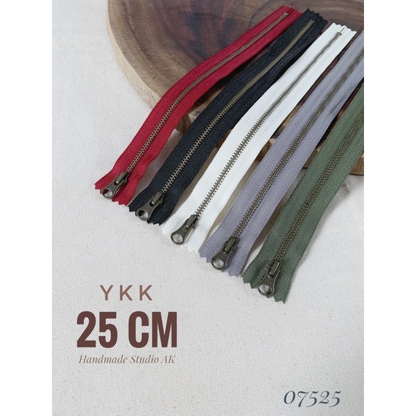 Dây Kéo YKK 25cm - Đầu Oval