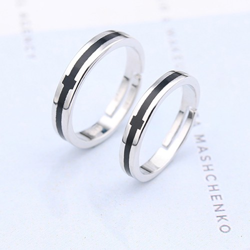 Nhẫn cặp đôi nam nữ viền đen nổi bật phong cách Hàn Quốc