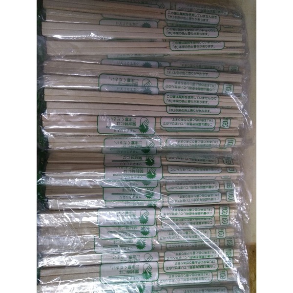 Đũa gỗ tách kèm tăm dùng 1 lần-
