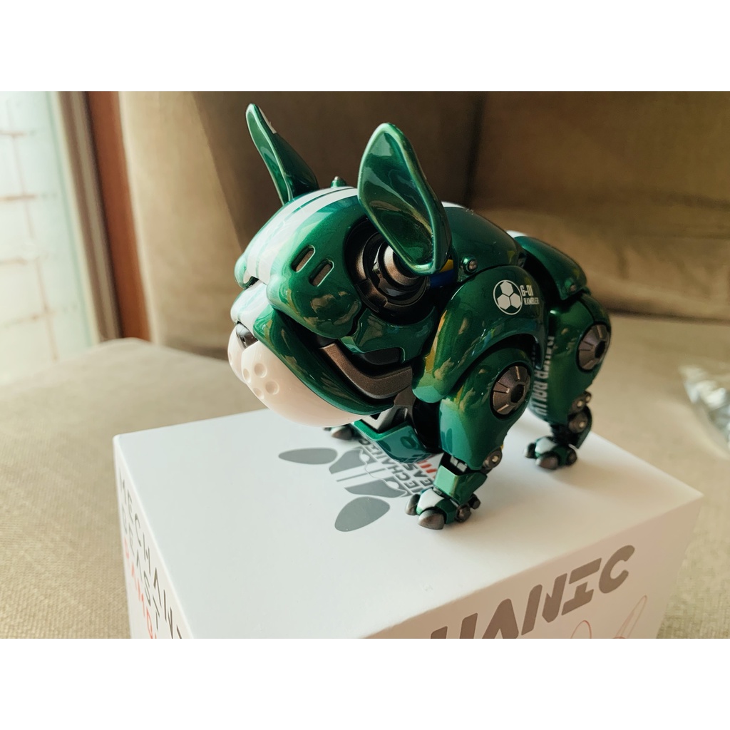 Mô hình HWJ RAMBLER Bulldog Robot Dog Cute Pet Màu Xanh
