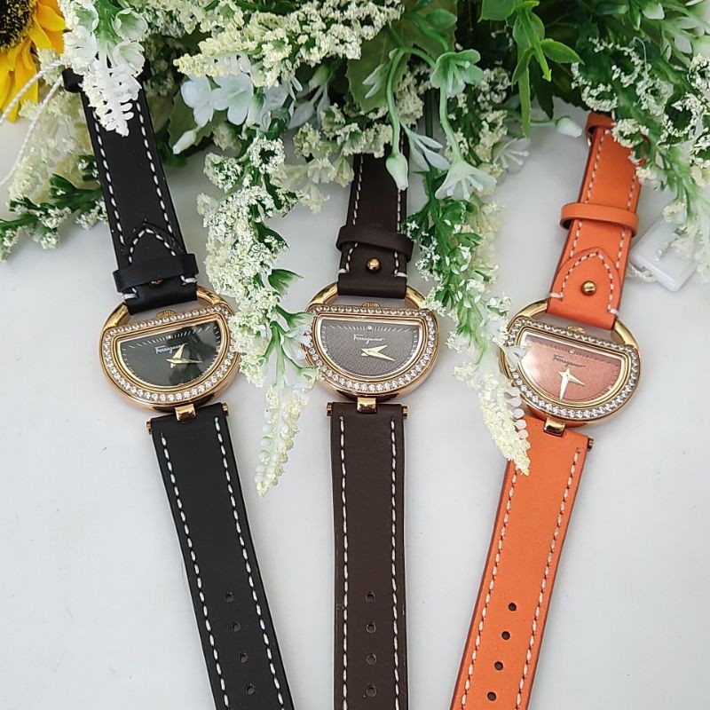 Đồng Hồ Nữ S-FERGAMO Quai Da Bán Nguyệt