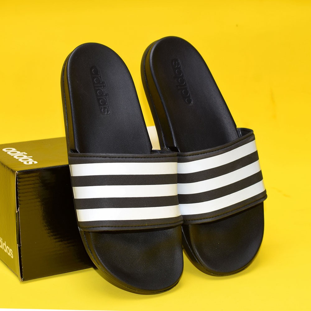 Dép Adidas màu đen đế đen quai đen 3 sọc trắng