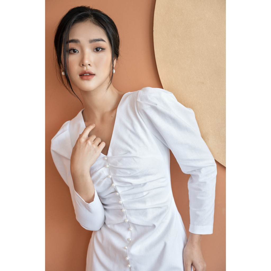 Váy nữ đỏ dáng xòe dài tay nhún ngực siêu xinh mặc đi tiệc và đám cưới | BigBuy360 - bigbuy360.vn