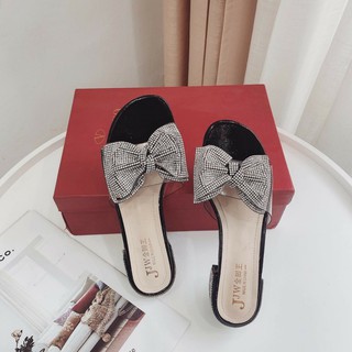 Guốc gót vuông 5P bản nơ đá