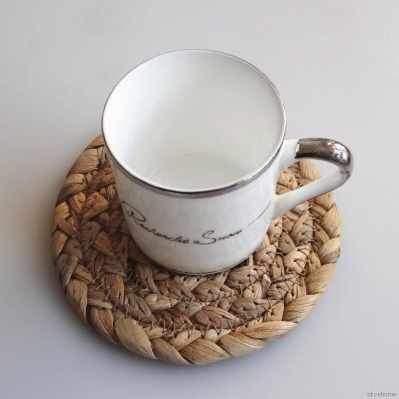 Tấm lót bàn ăn hình tròn bằng mây đan