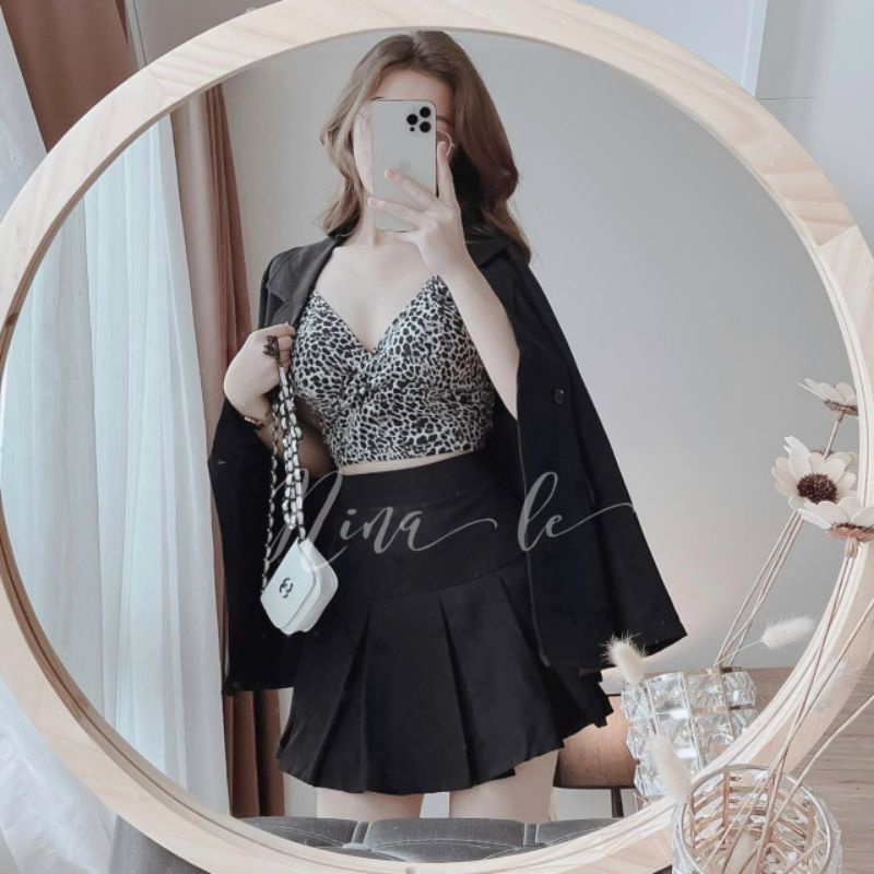 Set ba món áo khoác vest kèm áo 2s beo mix chân váy xếp ly