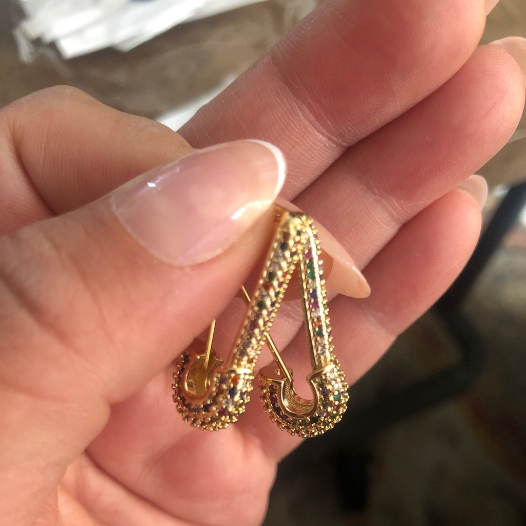 Hoa Tai Dáng Dài Đính Đá Nhiều Màu Sắc Thiết Kế Mới Cho Nữ