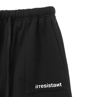 IRST SWEATSHORT / BLACK