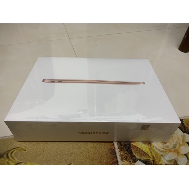 Macbook Air M1 / 512GB / Gold / 13” + TẶNG kèm túi đựng laptop