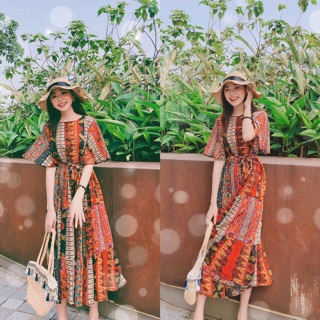 Váy hoạ tiết thổ cẩm
