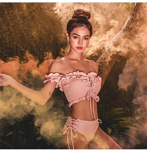 Bikini đồ bơi Hàn Quốc hai mảnh sexy trễ vai nhấn bèo đan dây mới 2020 | BigBuy360 - bigbuy360.vn