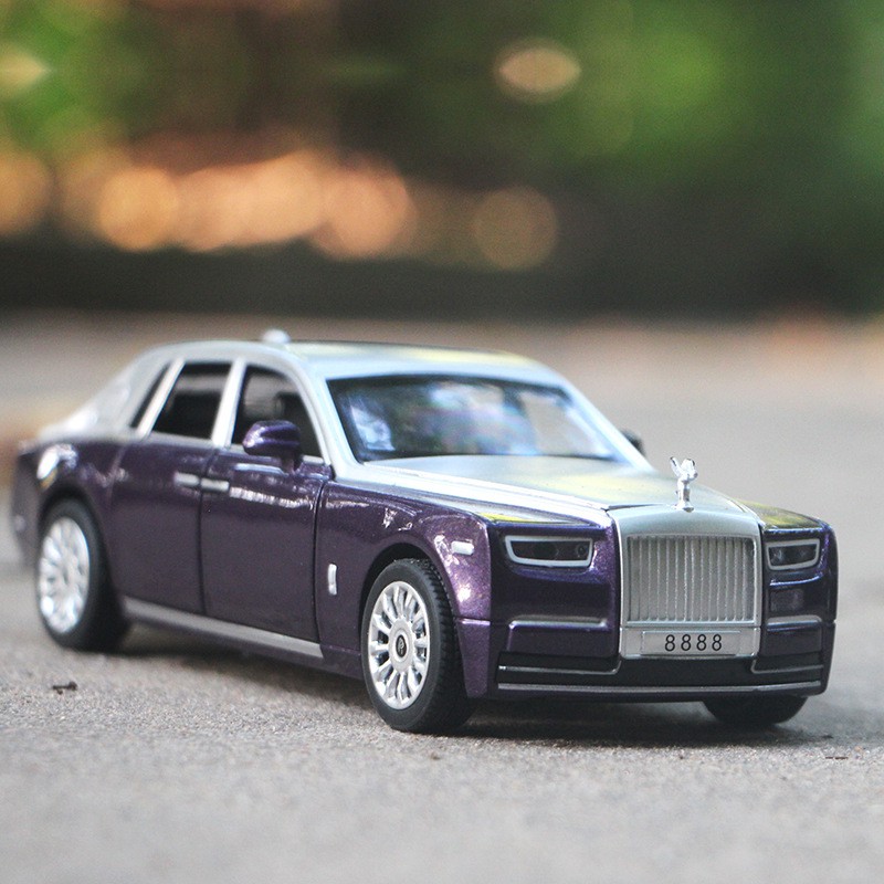 [Full box] Xe mô hình Rolls Royce Phantom 1:28 UNK