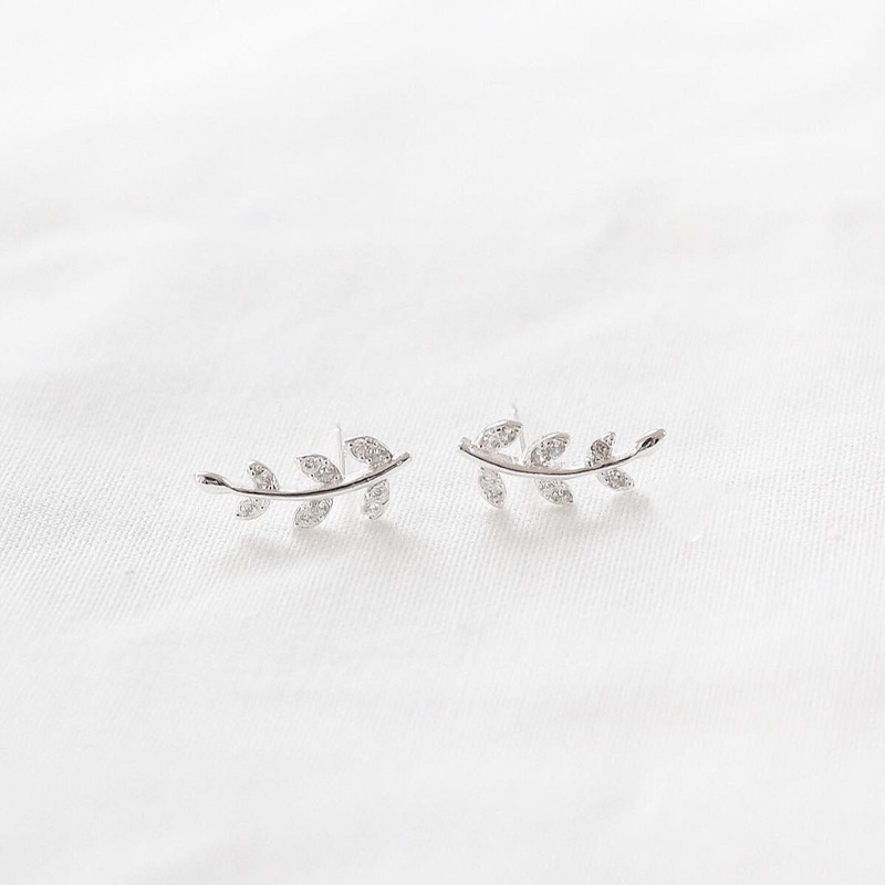 Bông tai bạc nữ DaLiA Jewelry khuyên tai hình chiếc lá cá tính chuẩn bạc 925