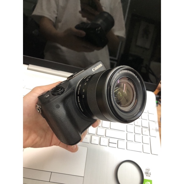 Máy ảnh Canon EOS M3 kèm ống kính EF-M 18-55mm IS STM