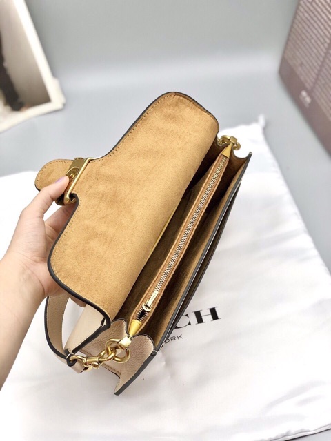 Túi C0ach tabby màu kem