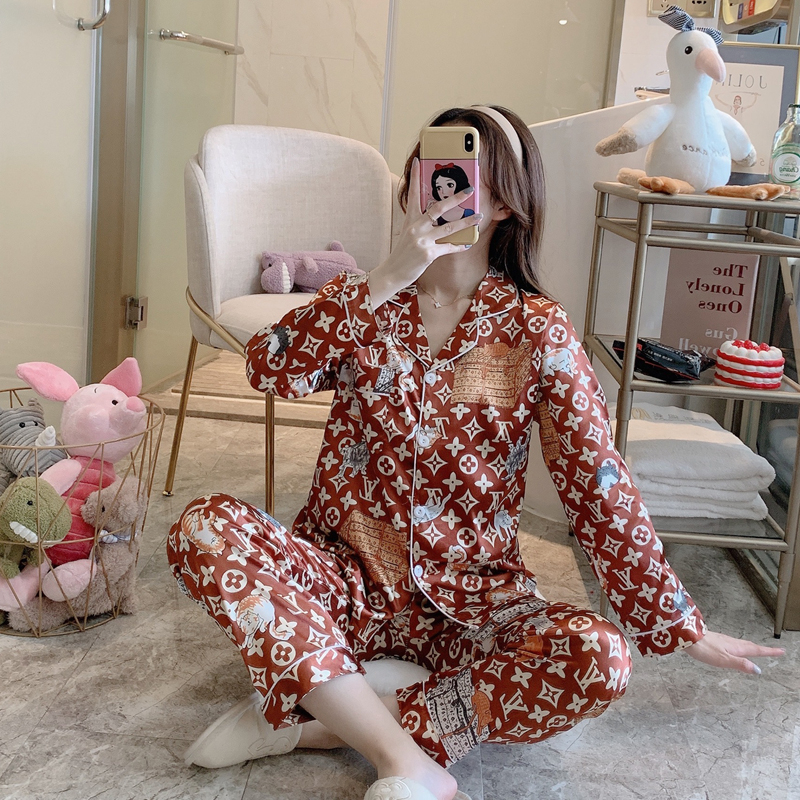 Bộ Đồ Ngủ Dài Tay In Họa Tiết Thời Trang Cho Nữ