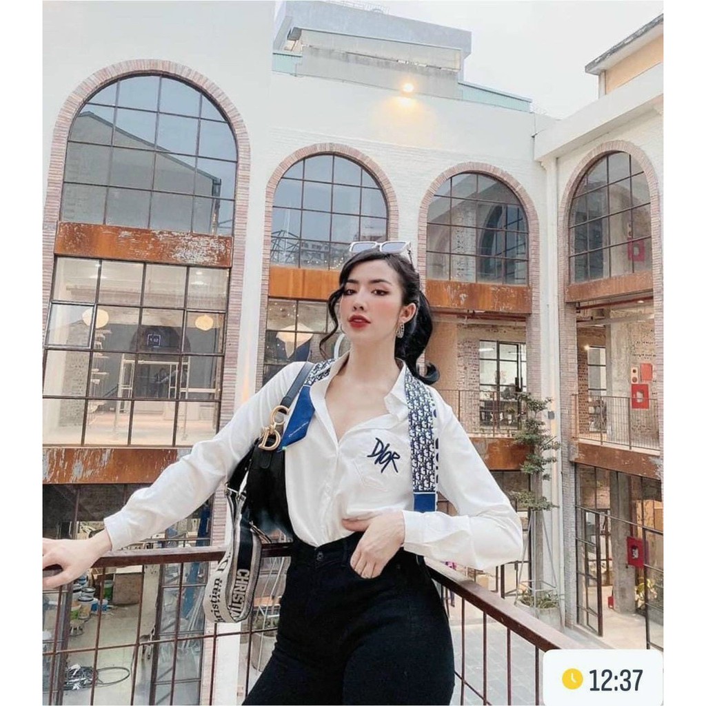 [Mã FAMAYWA giảm 10K đơn 50K] Áo Sơ Mi Tag Nơ Cổ Thêu Chữ Túi Ngực | BigBuy360 - bigbuy360.vn