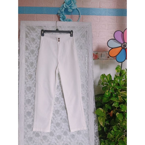Quần tây trắng cạp cao size S hàng MOLADY