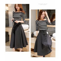 Chân Váy Xòe Vintage Phối Nút