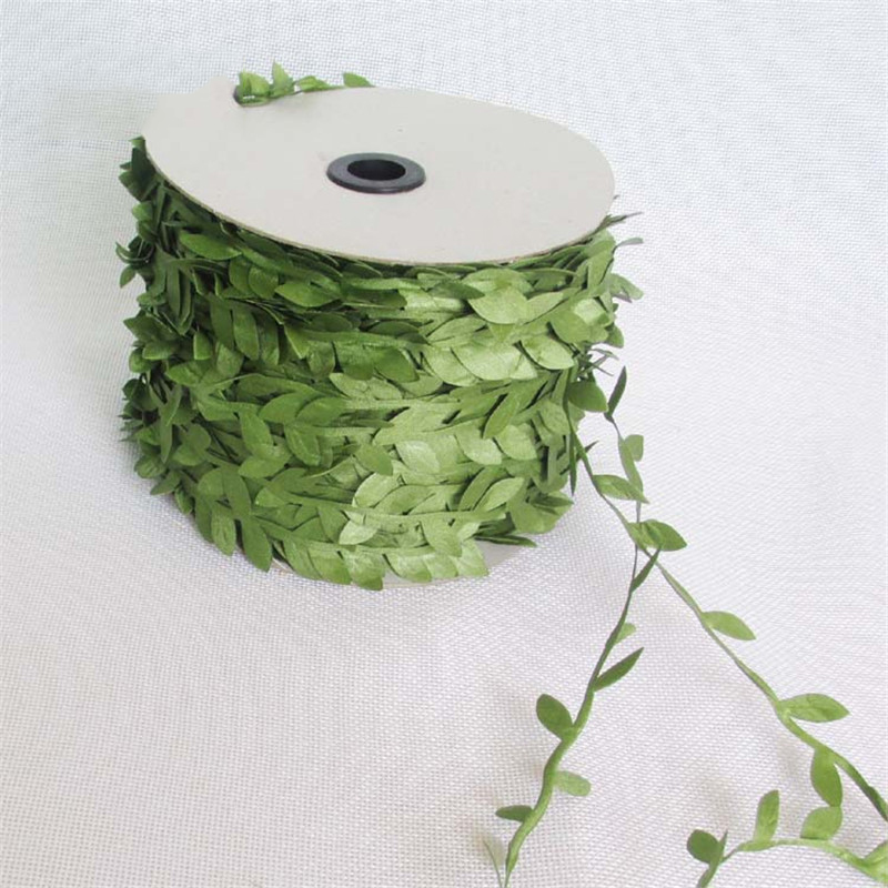 Cuộn Dây Lá Giả 10/20m Trang Trí Nhà Cửa