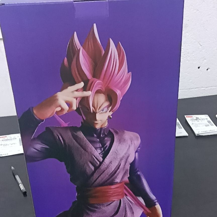 Mô hình black goku có 6 đầu thay thế hàng đẹp siêu nét