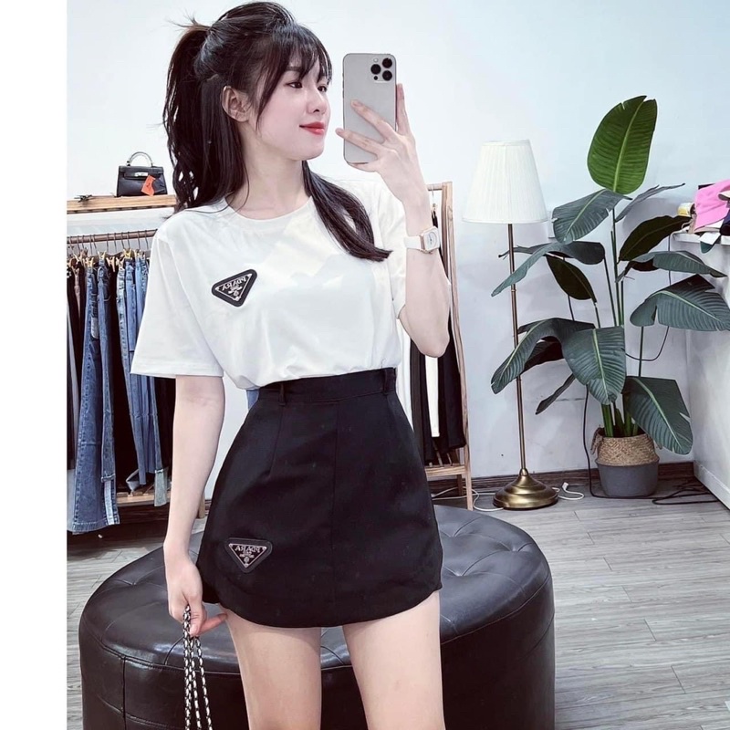 Chân Váy Chữ A Khoá Lưng Đính Tag PRA Có Quần Trong