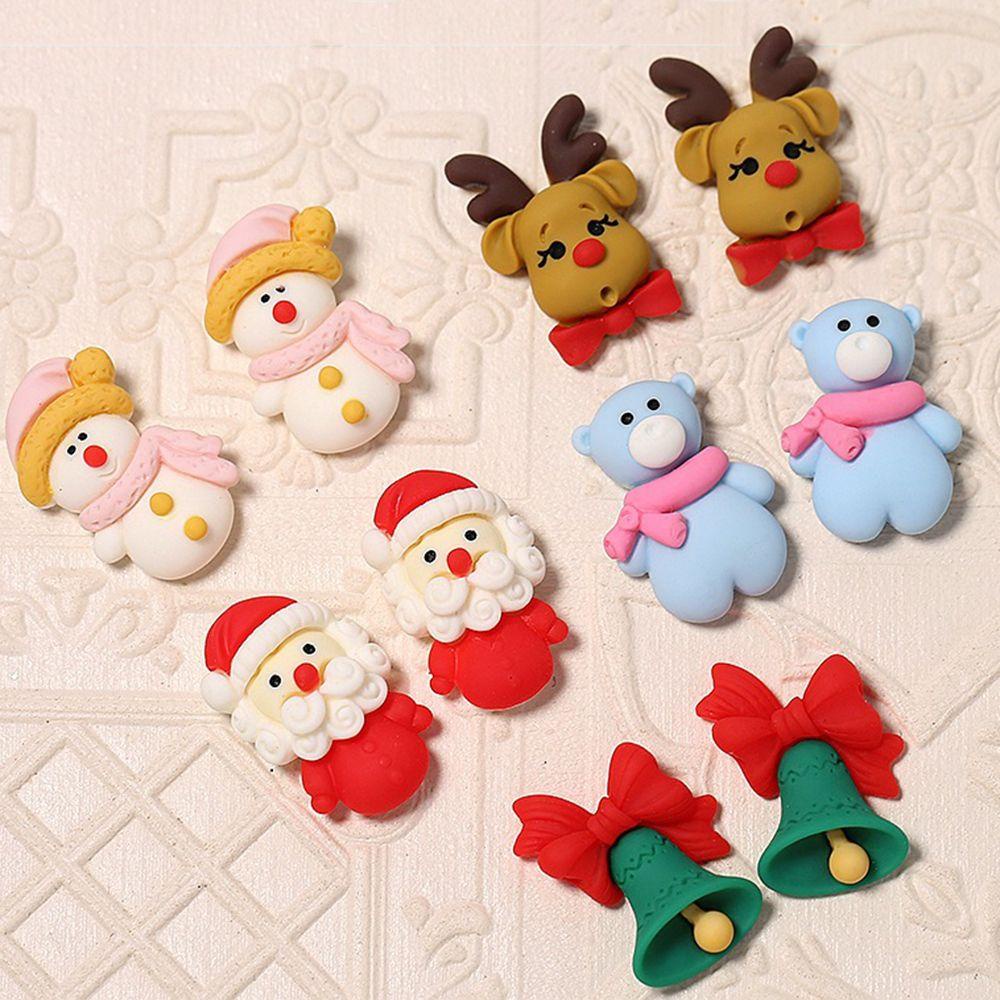 Set 10 Phụ Kiện Trang Trí Móng Tay 3D Chủ Đề Giáng Sinh Dễ Thương DIY