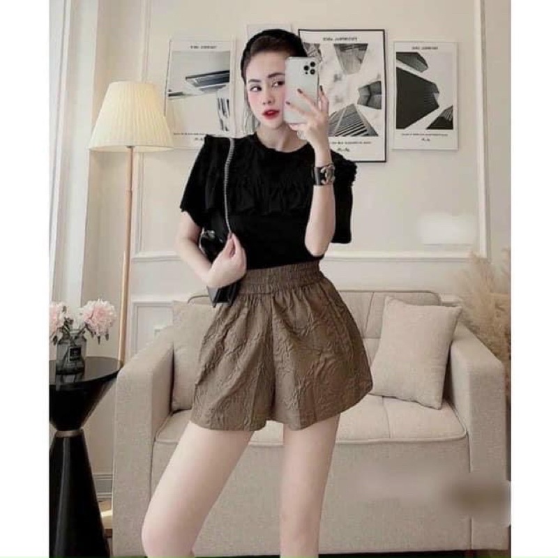 Quần Short Phồng Xốp Hoa Dập Nổi Sang Chảnh | BigBuy360 - bigbuy360.vn