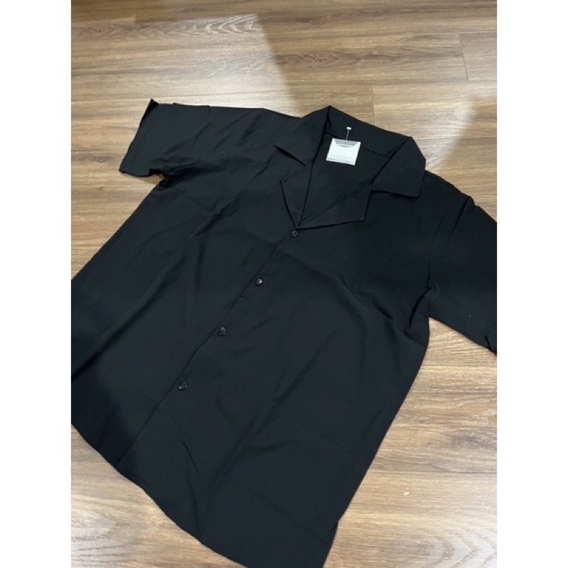 Áo sơ mi cổ vest màu đen   thanh lý 2hand