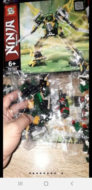 Lắp ráp 1 hộp LegoNinja Hiệp sĩ 7015 có trên 210 chi tiết bằng nhựa rất đẹp