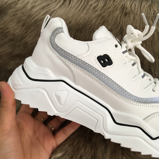 Giầy thể thao nữ_trắng PQ_M11