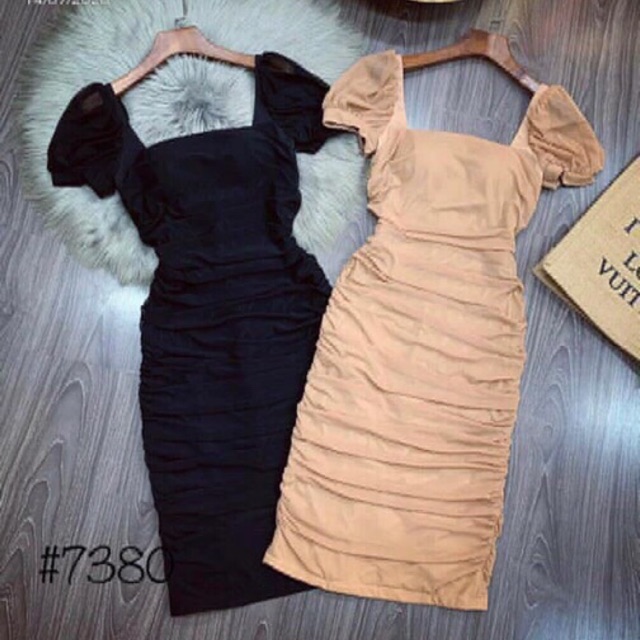 Đầm body phối có mút ngực