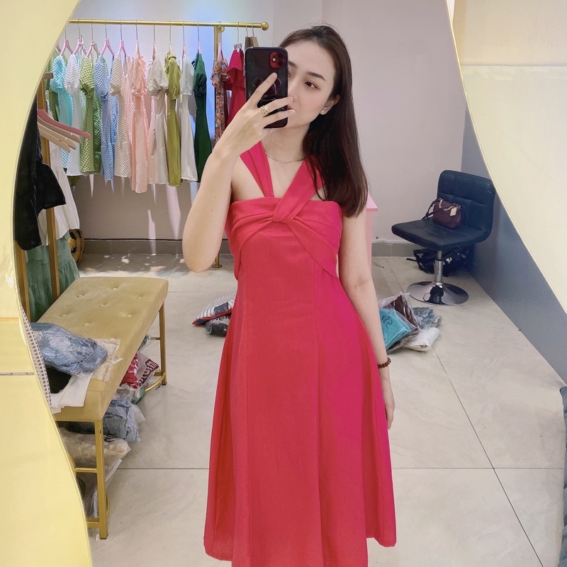 Đầm hồng yếm dáng dài🤍