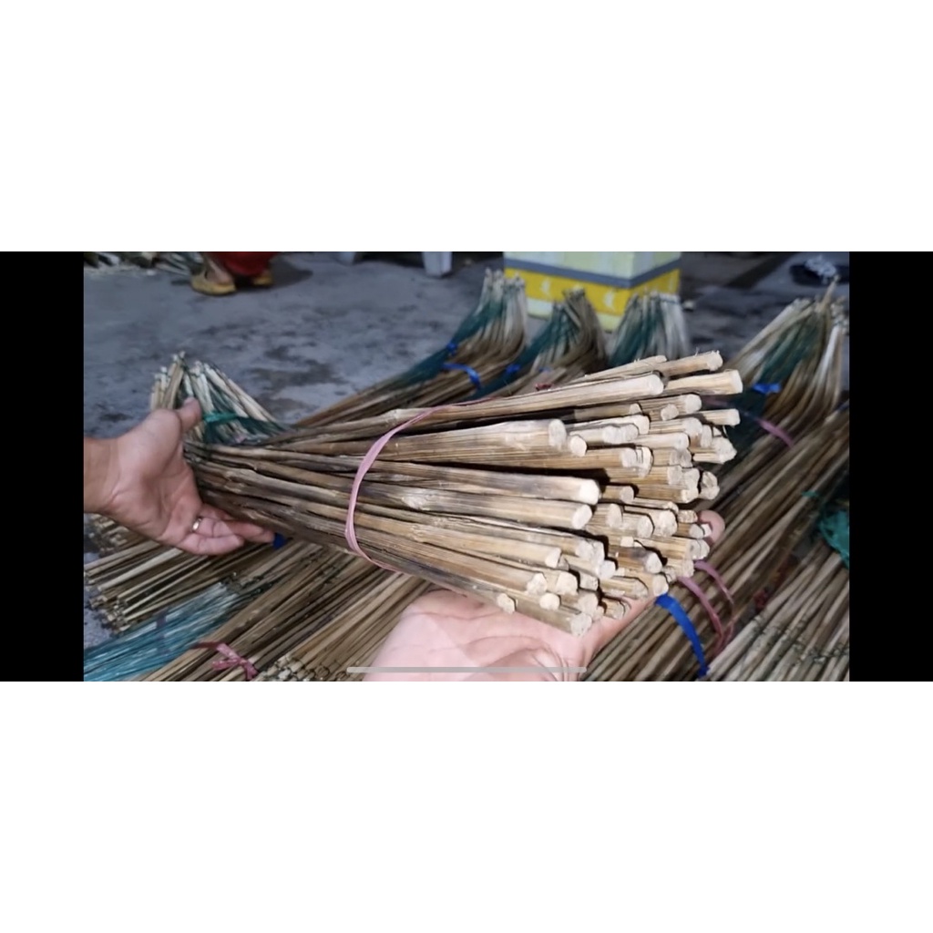 50 cần câu cắm cá lóc