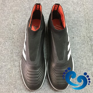 Giày đá bóng Predator Tango 18 TF đen