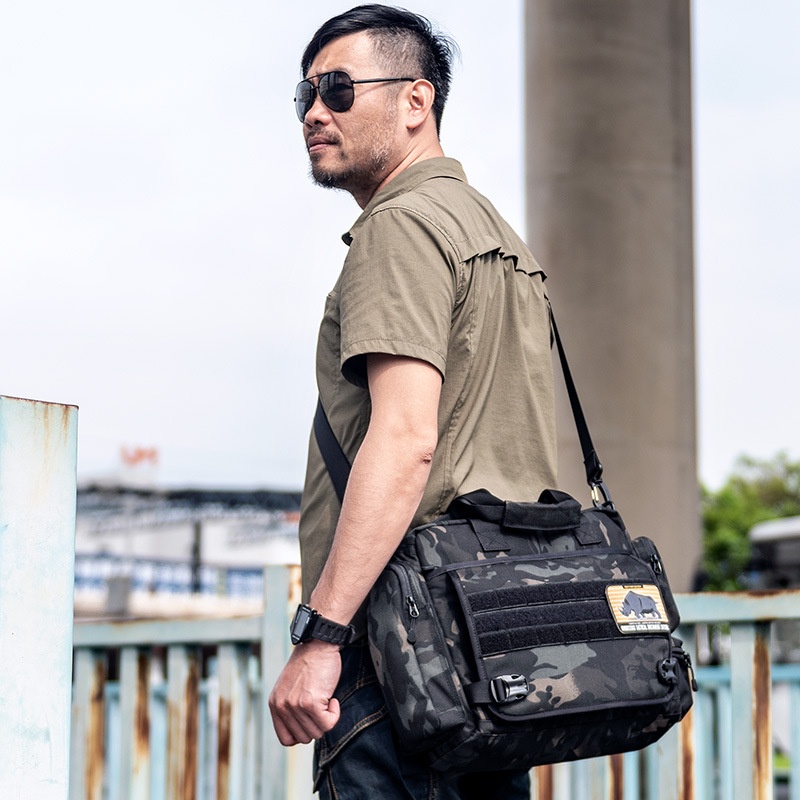 Túi đeo chéo đa năng Seven Sector phong cách quân đội