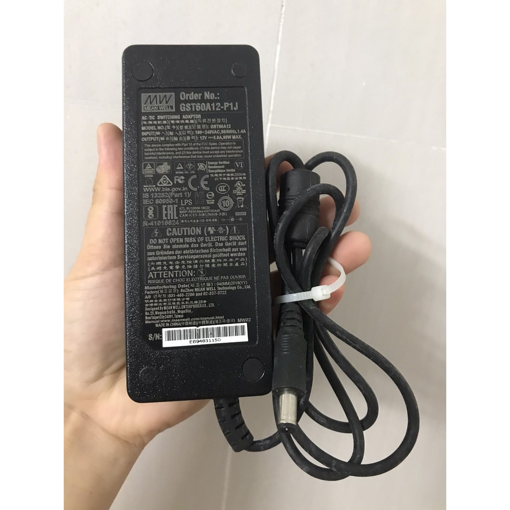 CHÍNH HÃNG Adapter nguồn 12v 5A Mean Well GS60A12-P1J 12V 5A 60W CÓ ĐEN BÁO + KÈM DÂY