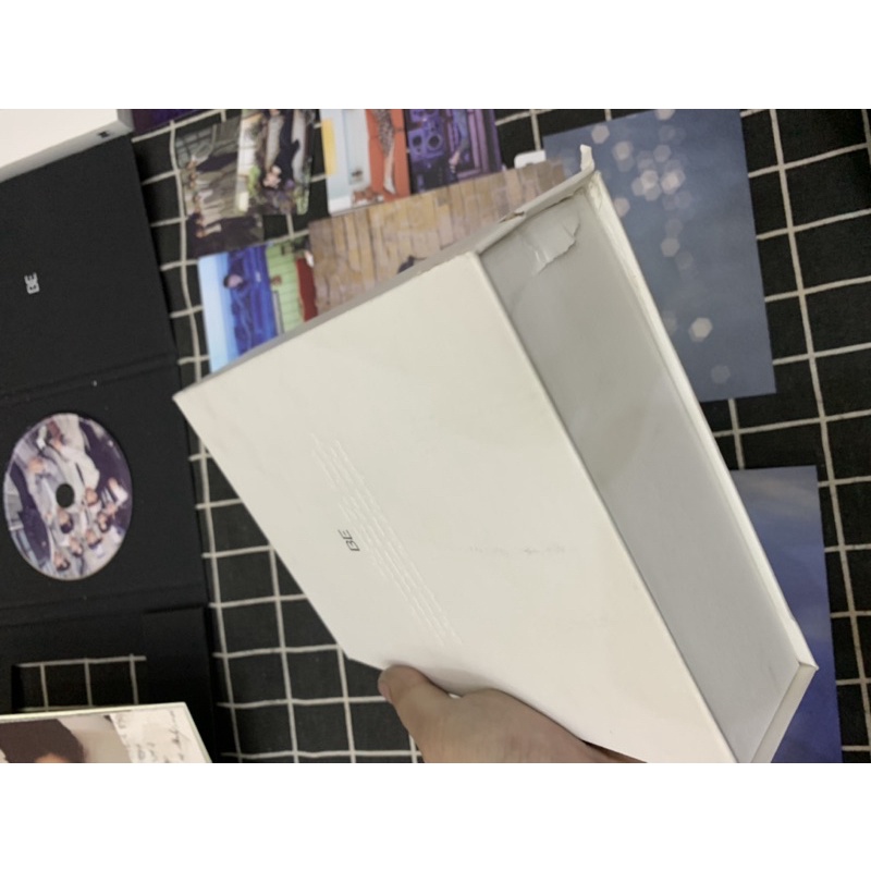 Album BE DELUXE ảnh BTS