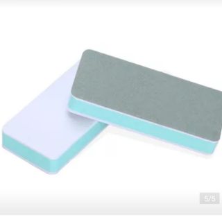 Cục chà móng mịn