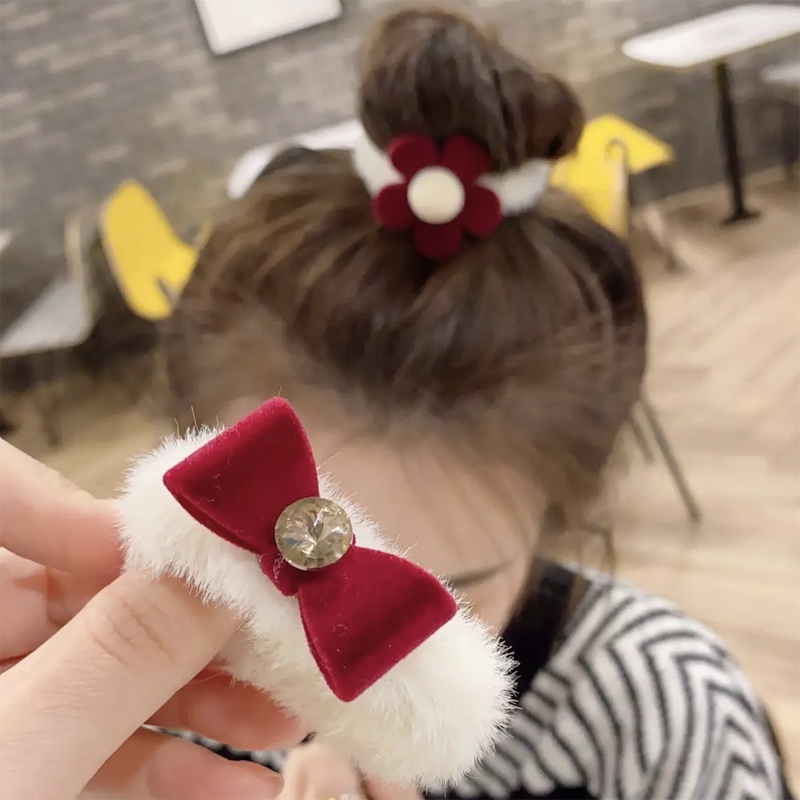 Gói 7 dây buộc tóc đuôi ngựa vải flocking phối nhung họa tiết trái tim màu đỏ phong cách giáng sinh cho bé gái
