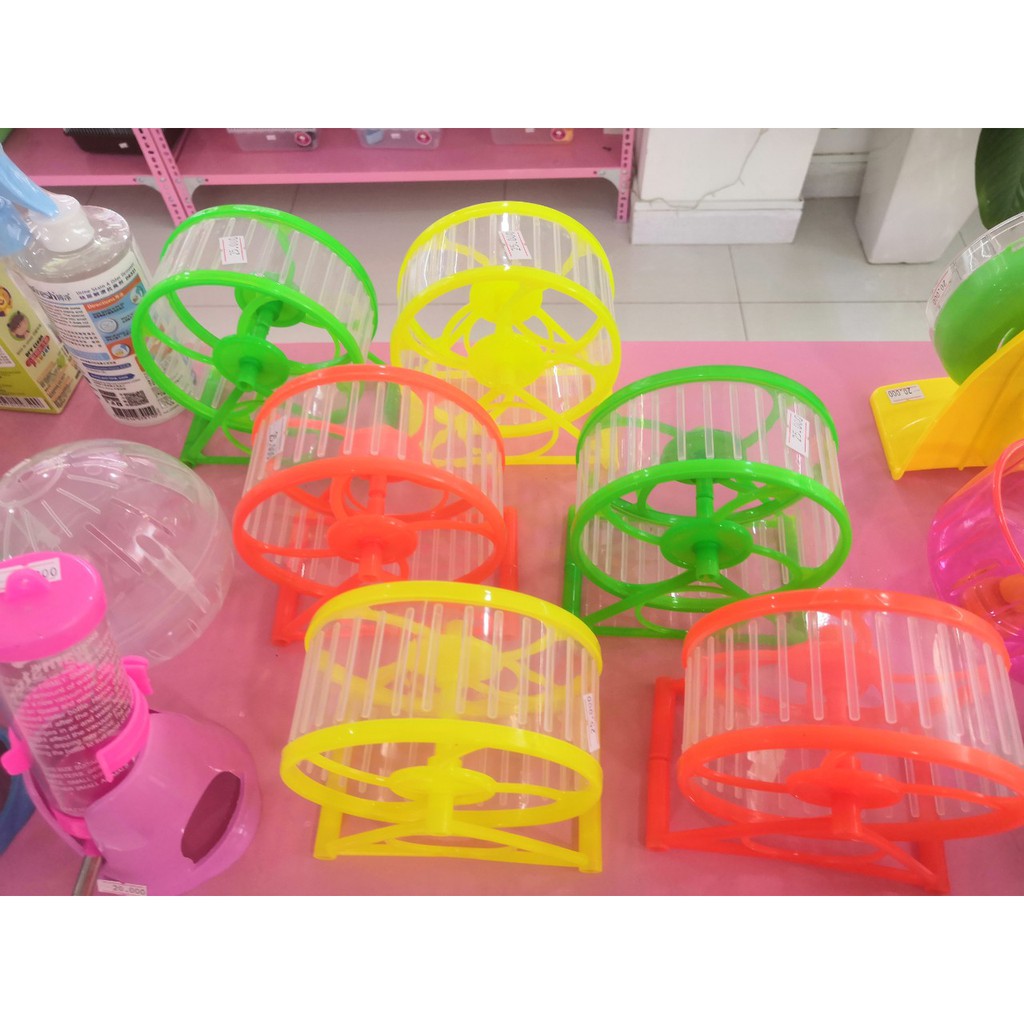 Vòng chạy nhựa cho  hamster có đế